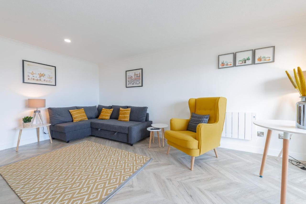 Hame By The Sea Apartment Largs Exterior foto