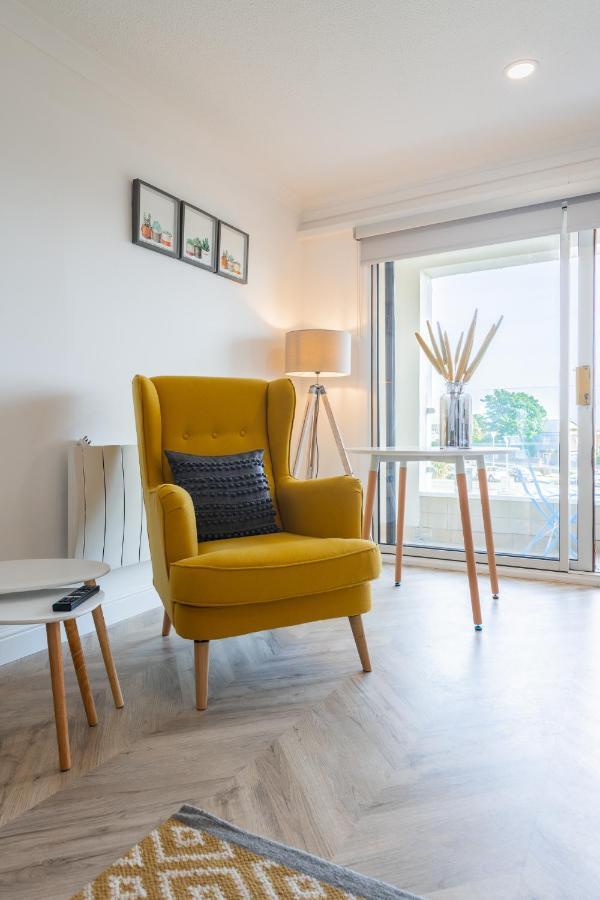 Hame By The Sea Apartment Largs Exterior foto